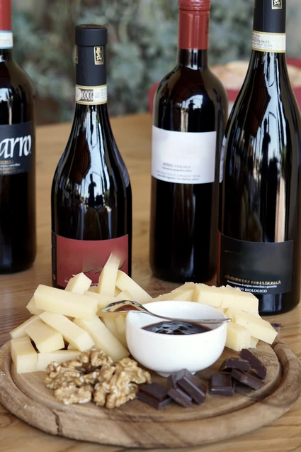 L’arte del vino e dell'olio nella quiete di una cantina storica in Valpolicella 9 L’arte del vino e dell'olio nella quiete di una cantina storica in Valpolicella 9